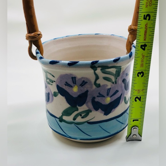Art Pottery Basket Bamboo Handle Signed “Stevens” Painted Flowers Pansies - Picture 16 of 16